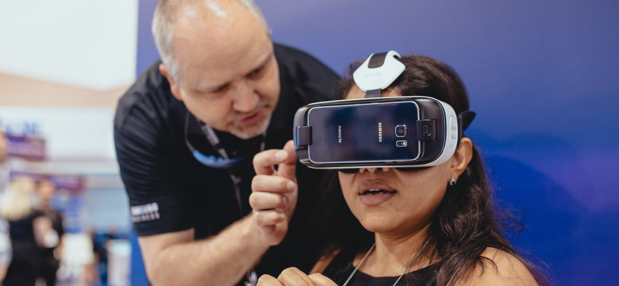 Bringing the Virtual Reality Experience to Life for Facebook's F8