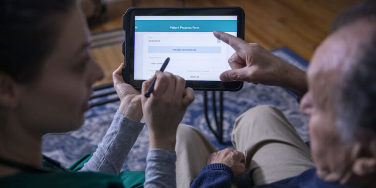 5 ways tablets improve home healthcare